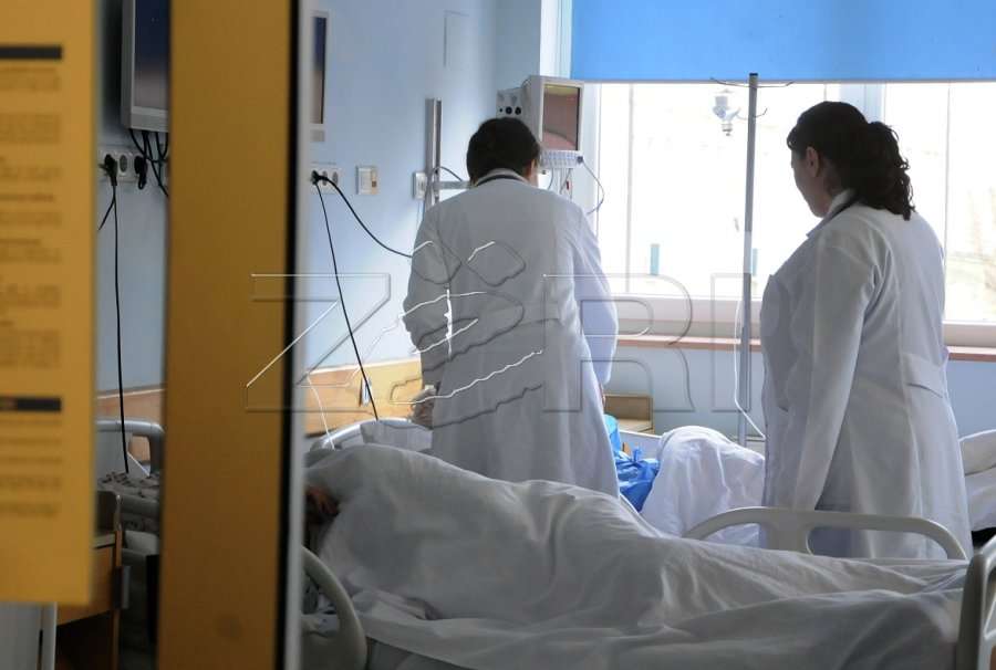 Mjekët paralajmërojnë bojkot të punës për shkak të kërcënimeve 