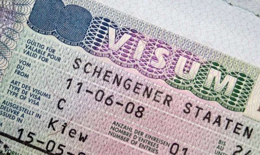 Avokati gjerman tregon si të marrësh vizë për bashkimin familjar në Gjermani