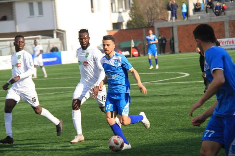 Die heutigen Ergebnisse verursachen «Änderungen an «die Tabelle Liste von «Superlig BAR x3>s