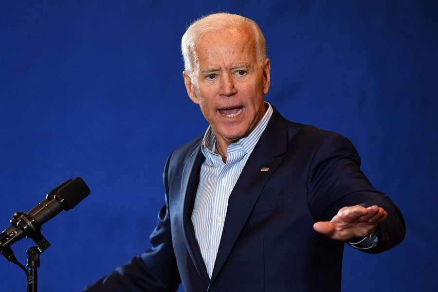 Kandidati presidencial Joe Biden thellon epërsinë në anketa