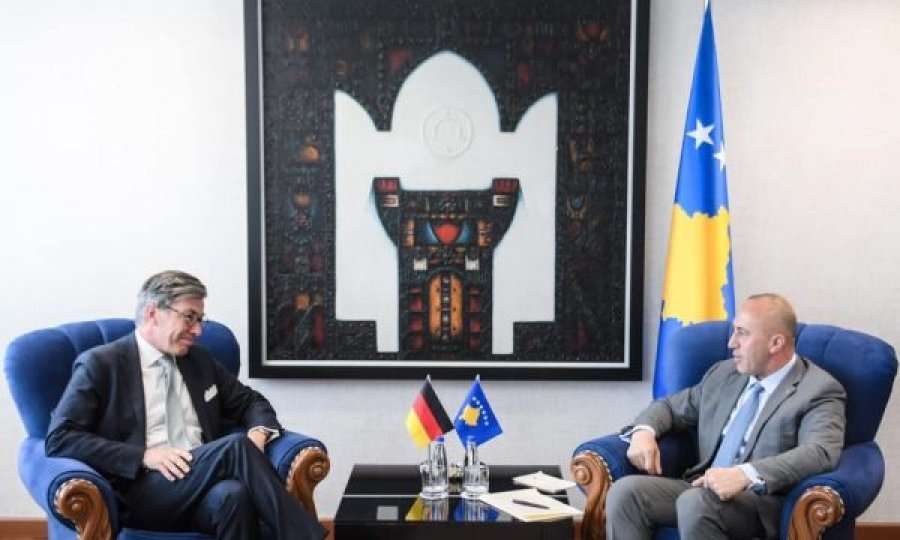Haradinaj takohet me ambasadorin e Gjermanisë
