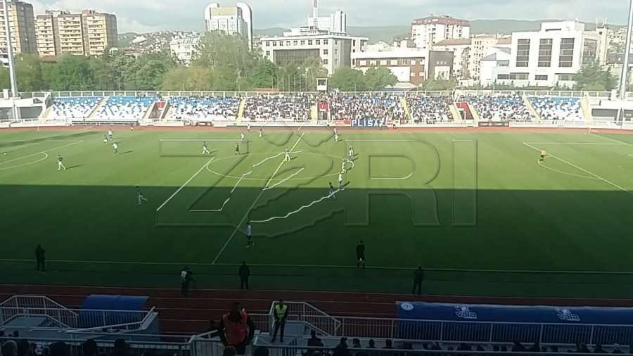 Prishtina kalon në epërsi, shënon Mankenda