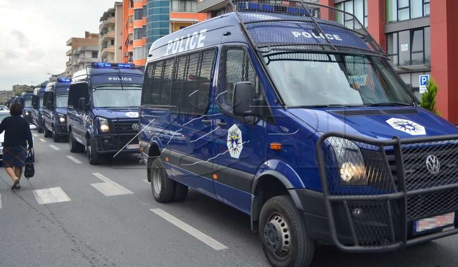 Veturat e Policisë presin për riparim që nga viti 2016