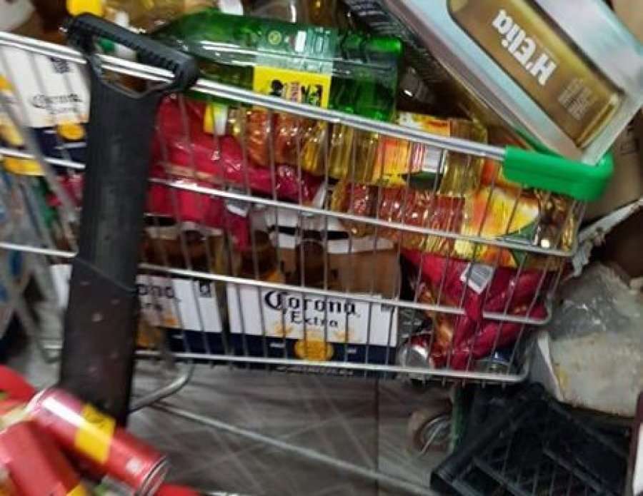 I konsumoni çdo ditë, por të skaduara që para dy vjetësh, ja çfarë produktesh bllokoi AKU në Tiranë