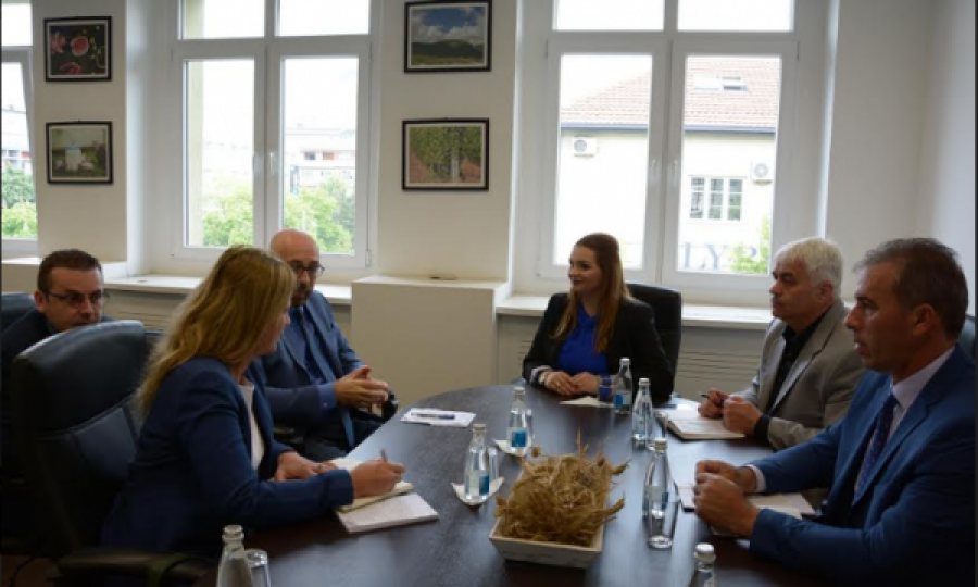 Banka Botërore rikonfirmon mbështetjen për bujqësinë në Kosovë
