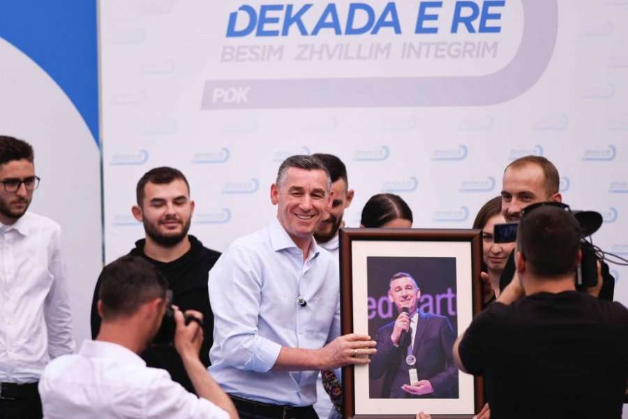 Veseli: Në PDK kanë ardhur kuadro të reja, të cilat do të ndihmojnë në zhvillim të shtetit
