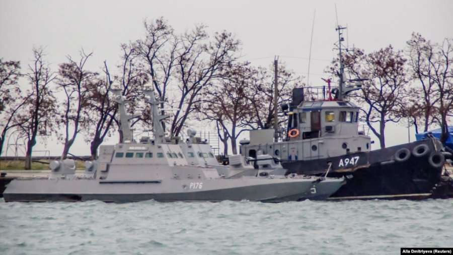 Tribunali i OKB-së kërkon lirimin e 'menjëhershëm' të marinarëve ukrainas