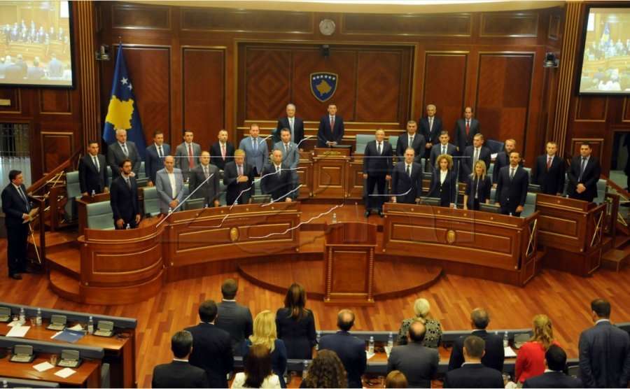 Opozita e koordinuar për rrëzimin e Qeverisë, nuk shpresojnë në votat e Listës Serbe