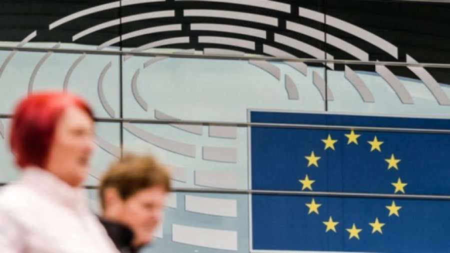 Miliona evropianë votojnë në zgjedhjet për Parlamentin Evropian