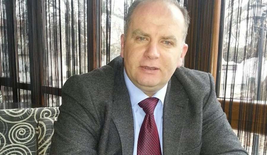 I iku dënimit me burg, kthehet në Kosovë dhe bëhet inspektor