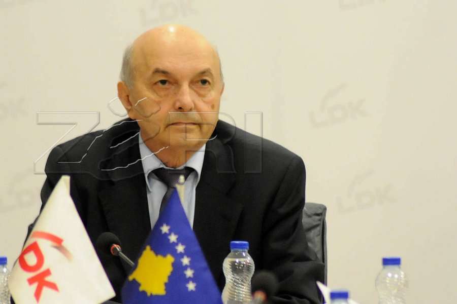 A po e synon postin e presidentit si pjesë e marrëveshjes me VV-në? – Isa Mustafa habit me përgjigjen