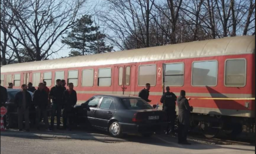 Policia jep detajet: Vdes një 56 vjeçar pasi goditet nga treni në Klinë