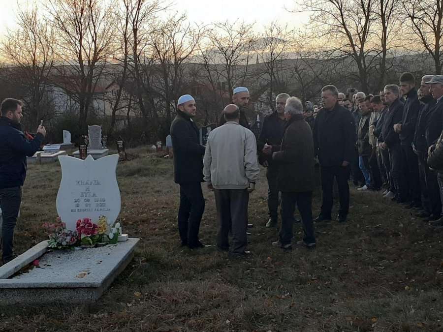 Familja Zeqiri ia falë gjakun familjes së shoferit që shkaktoi aksidentin me fatalitet në Podujevë