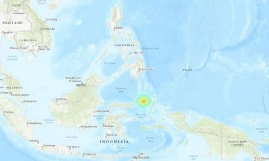 Tërmet 7.1 ballësh në Indonezi, lëshohet alarmi për cunami
