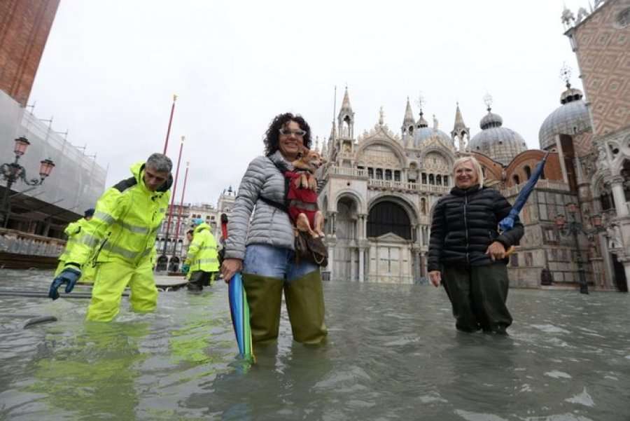 Venecia përsëri nën ujë, dëmet arrijnë në rreth 1 miliard euro