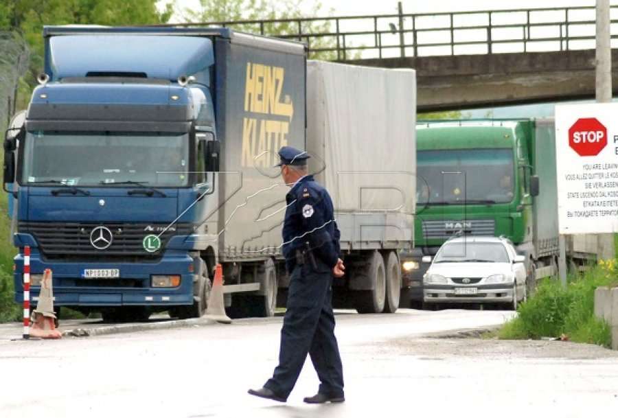 Drejtori i Doganës: Taksa ka ulur për 99 për qind importin nga Serbia dhe BeH