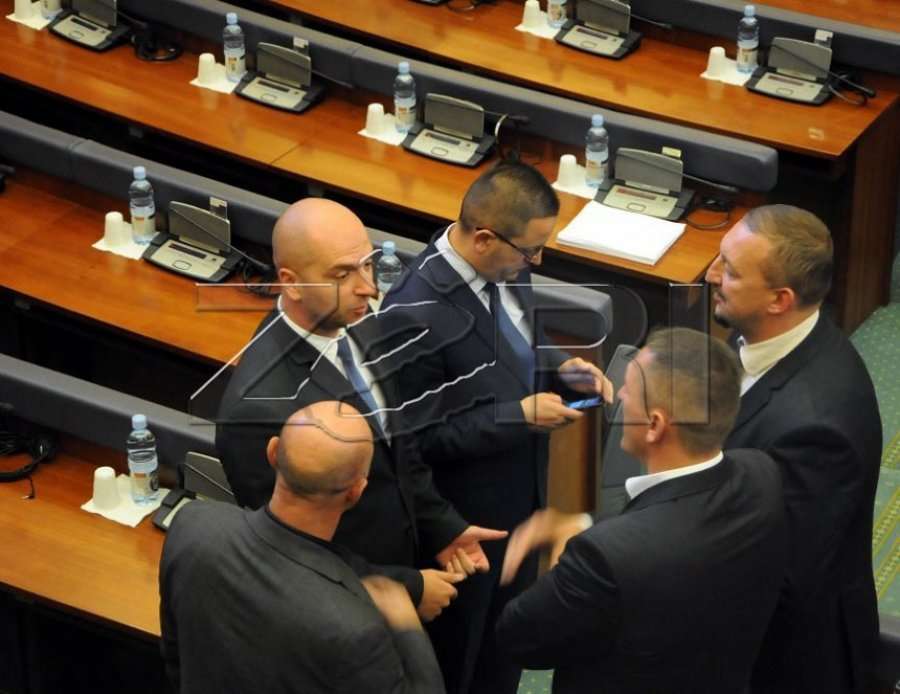 Kurti kërkoi dorëzimin e Radojiçiqit – Reagon ashpër Lista Serbe