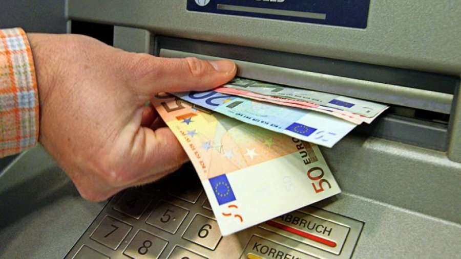 Sqarohet gjithçka: Pagat me rritje merren në dhjetor