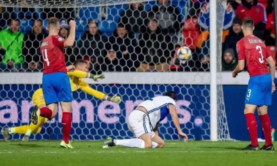 Theu rregullat në komunikacion, futbollistit të Kosovës i hiqet patenta e shoferit për 6 muaj