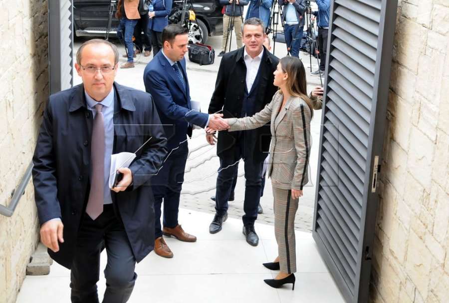 Kurti e Mustafa diskutojnë pikat 'e nxehta' rreth marrëveshjes