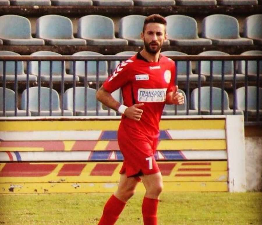 E zuri rryma në stadium, rrëfehet lojtari serb: Më goditi rryma, ja çka më shpëtoi 