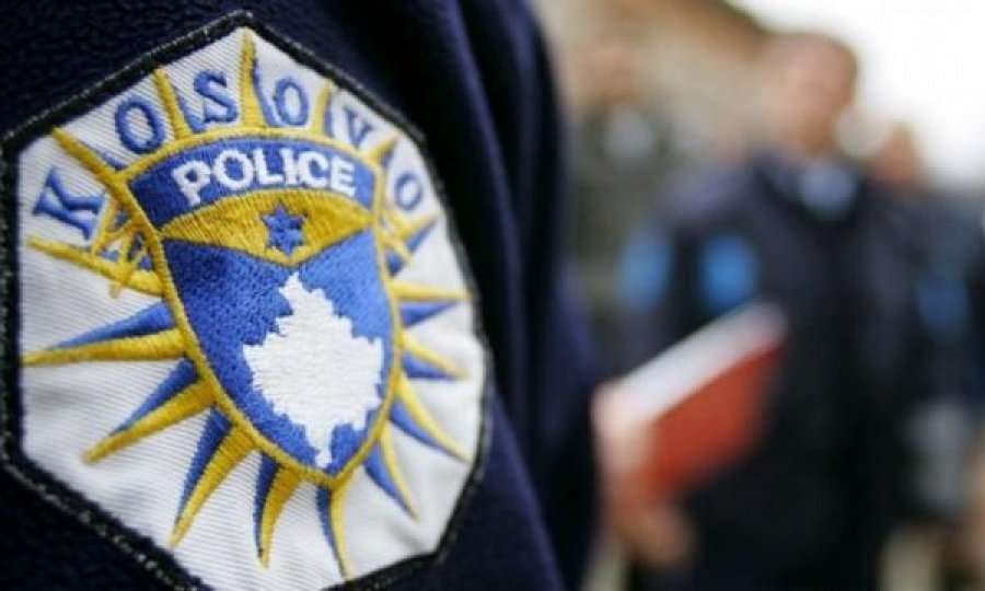 Policët sulmohen në stacionin policor