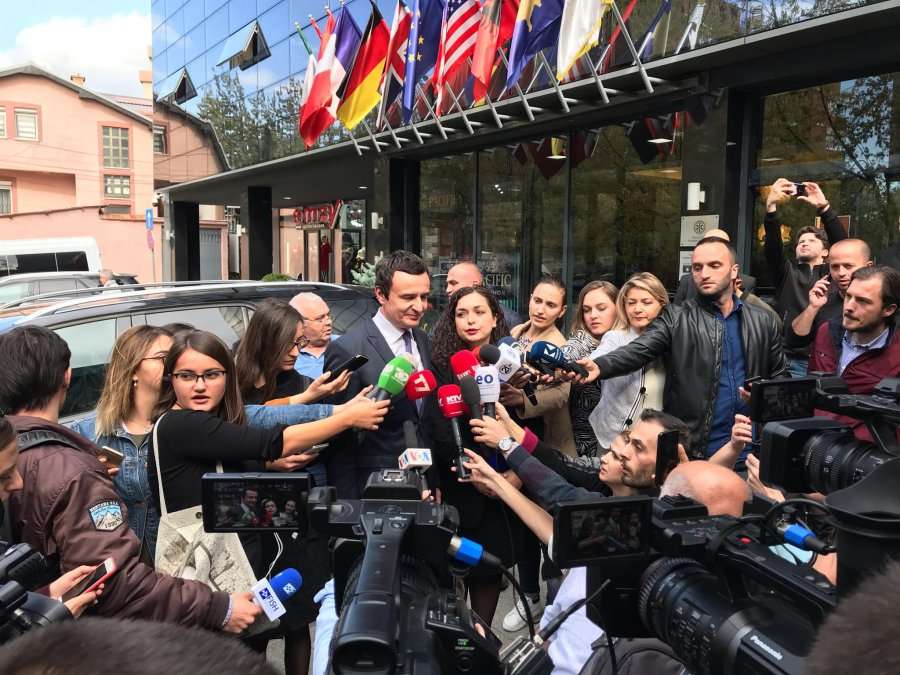 Nis ndarja e hises së pushtetit: Çka do t’i takojë VV-së e çka LDK-së?!