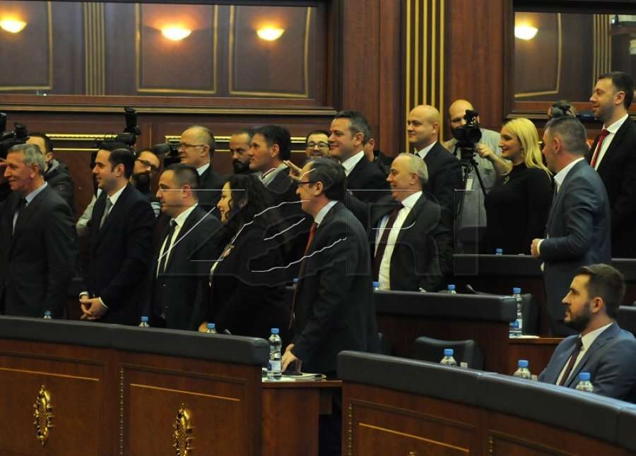 Ish-deputetët e LDK-së, që pritet të mbesin jashtë Kuvendit