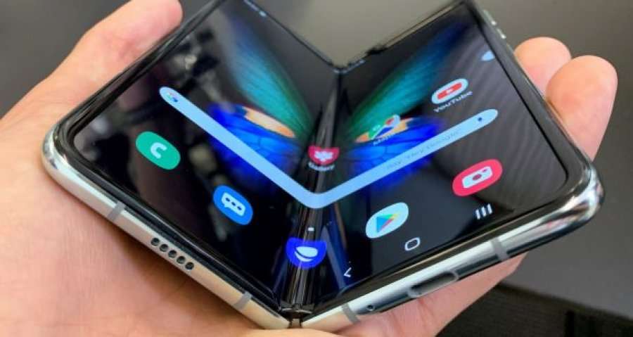 Samsung Galaxy Fold i çmontuar, tregon pse ky smartfon është aq i thyeshëm