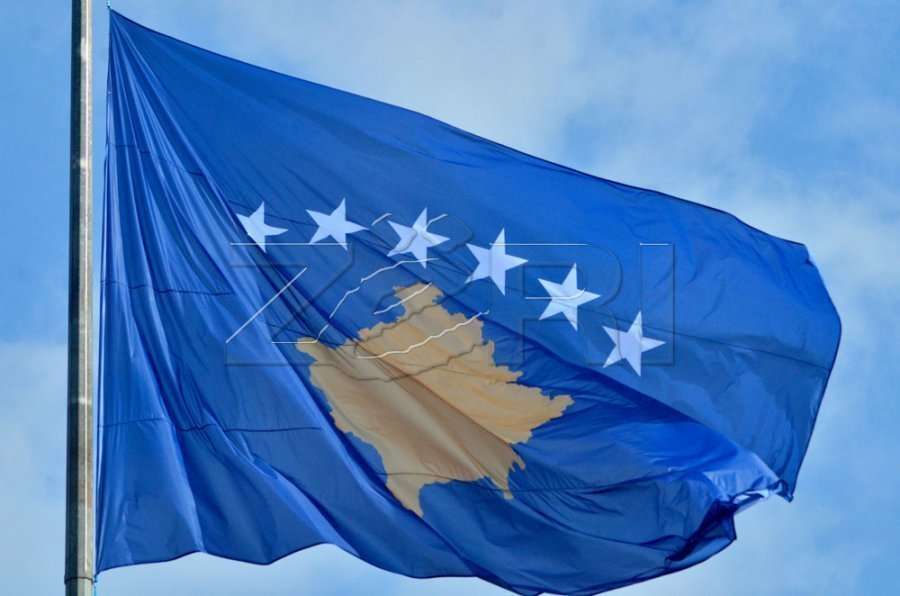 Tri problemet që po sjellin çnjohje të Kosovës