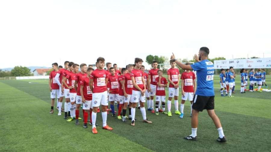 Dinamo Zagrebi përzgjedh tetë talentet nga Kosova që do t’i vazhdojnë provat zyrtare në Kroaci