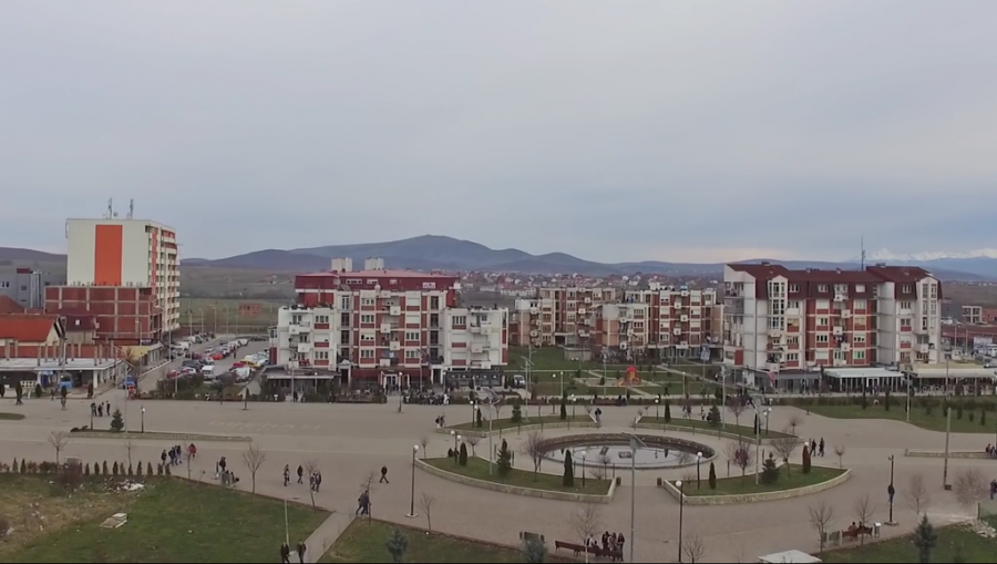 Gruas së dëshmorit i kontestohet e drejta për strehim