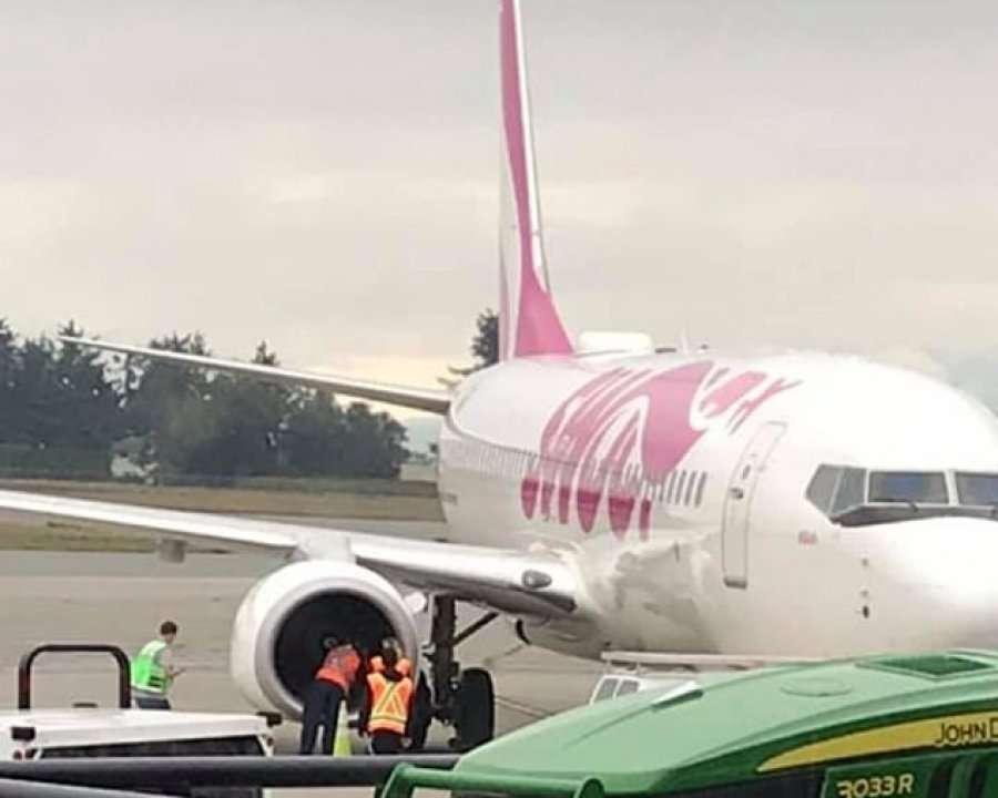 Motori i avionit shpërthen në flakë, pasagjerët nisin SMS: Diçka s’është në rregull, të dua...