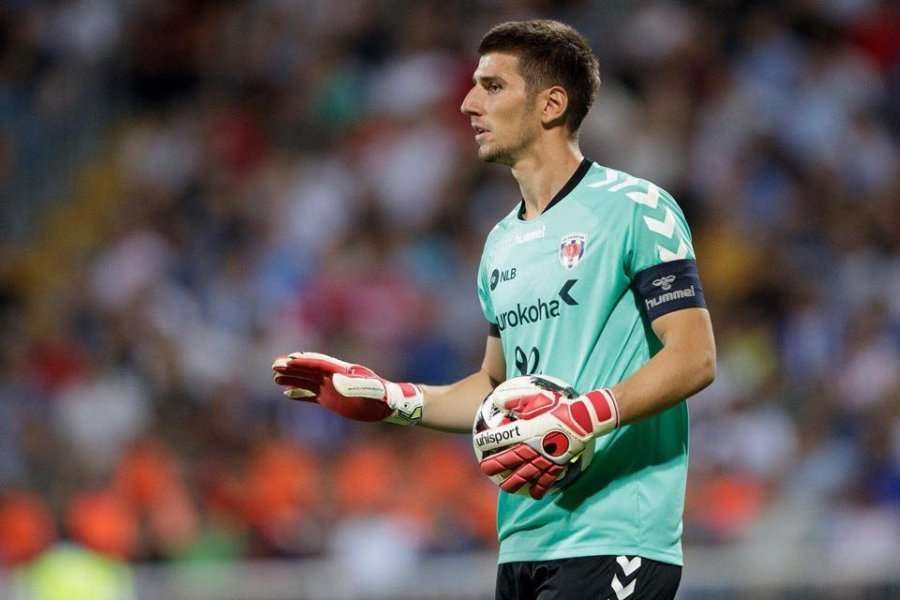 Zyrtare: Kjo do të jetë e ardhmja e portierit të Kosovës dhe FC Prishtinës, Visar Bekaj