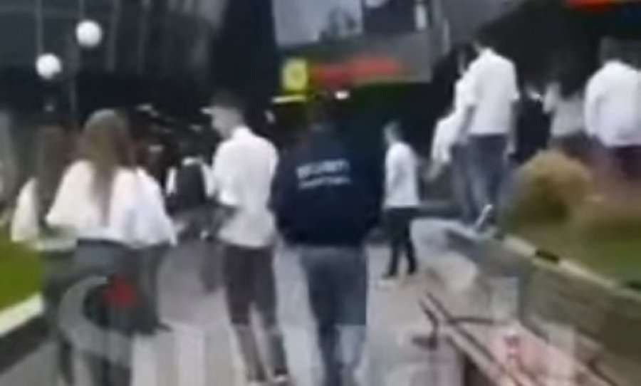 Pamje nga rrahja masive e nxënësve në Prizren