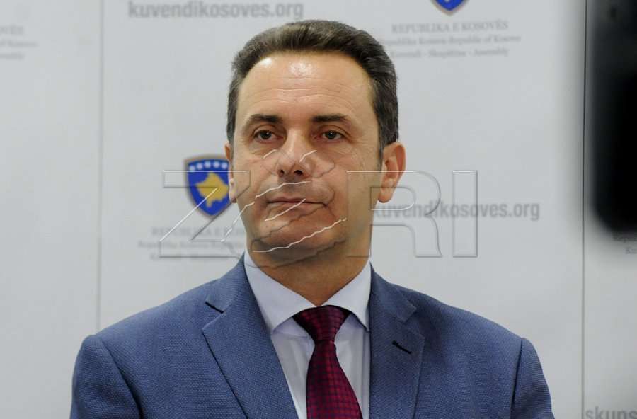 Rugova, Ismailit: Me çka do të mbahesh mend apo vetëm ka rastisë të bëhesh ministër?