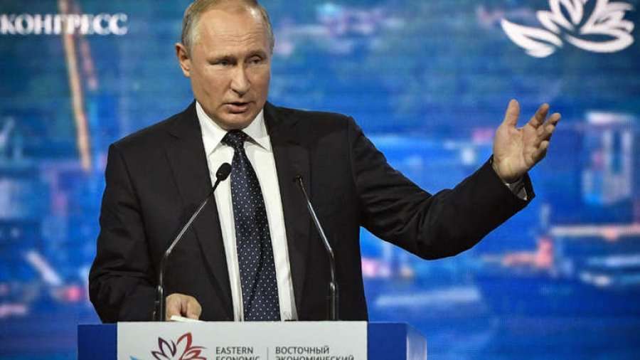 Putin i ofron Arabisë Saudite armët ruse