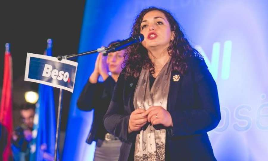 Kush i shkoi si përforcim Vjosa Osmanit në tubimin në Gjilan