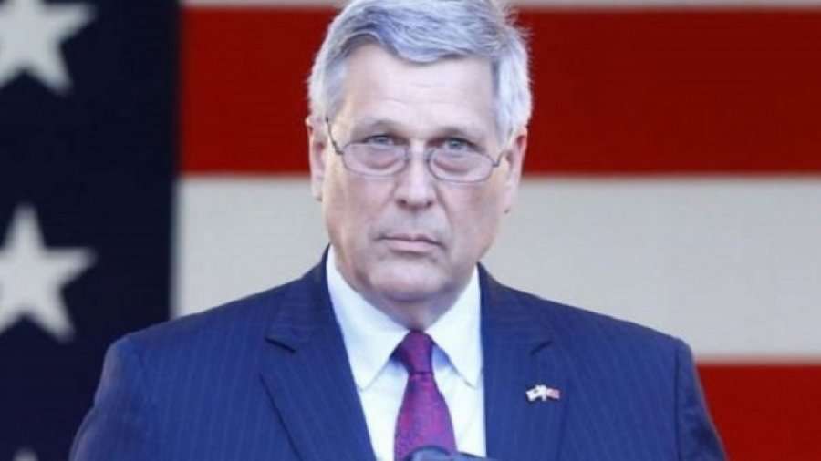 Porosia e ambasadorit amerikan në Kosovë për zgjedhje