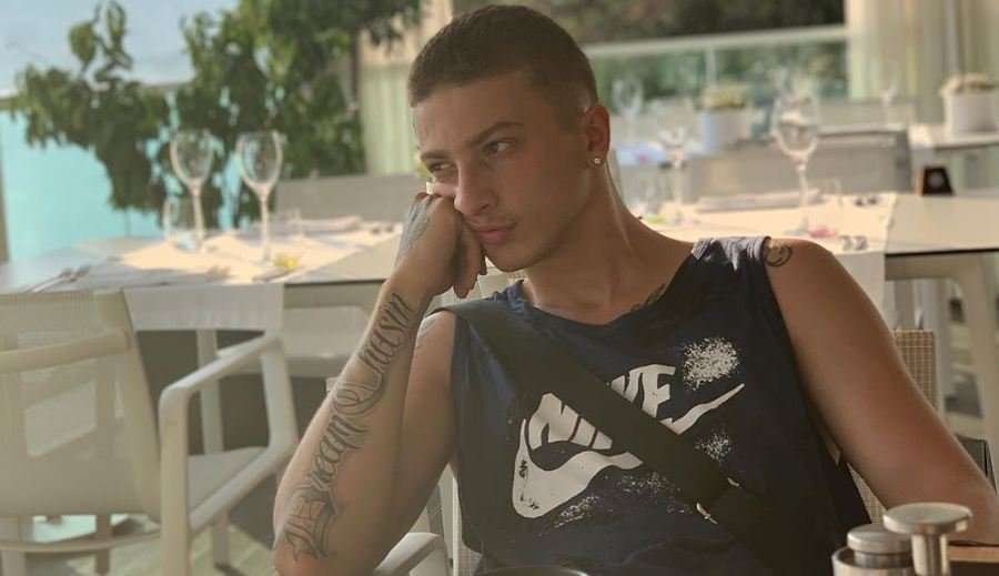 Kështu dukej Fero para se të bëhej i famshëm