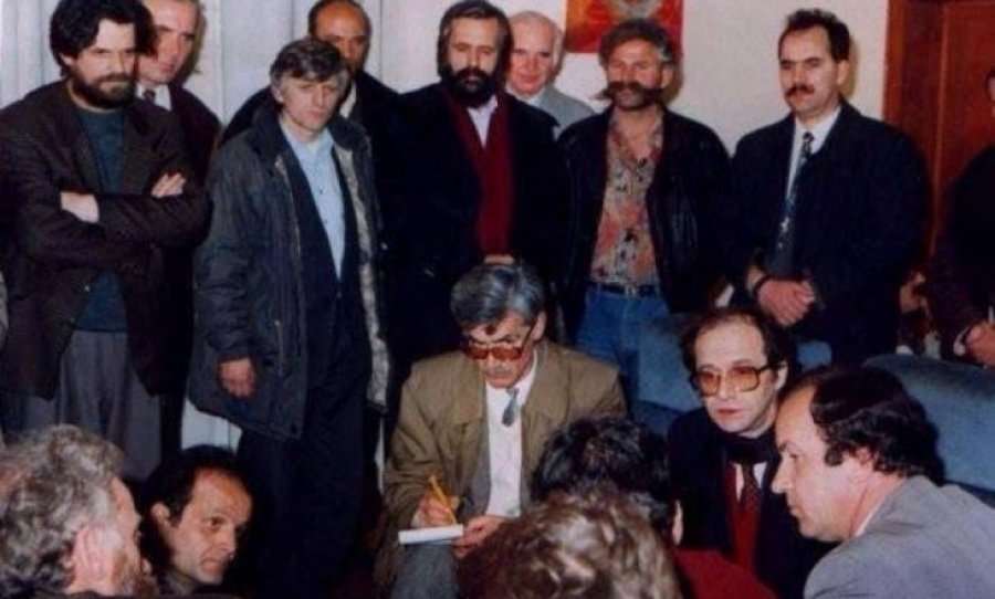 Sami Lushtaku tregon ku u takuan Ibrahim Rugova dhe Adem Jashari