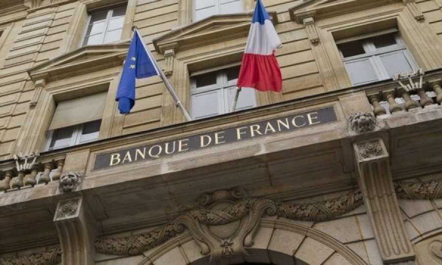 Ekonomia franceze në recesion, pëson rënien më të madhe që nga viti 1945