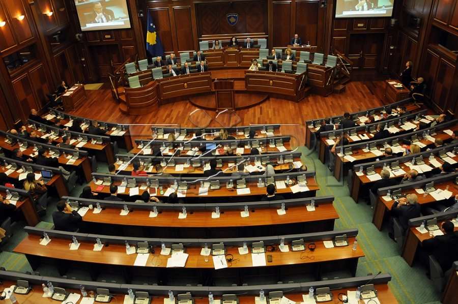 Të martën seancë e jashtëzakonshme për pakon emergjente të propozuar nga PDK-ja
