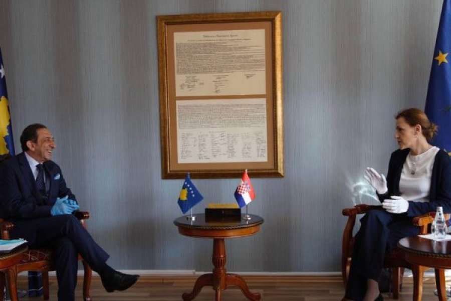 Liberalizimi i vizave mbështetet nga Presidenca kroate e BE-së