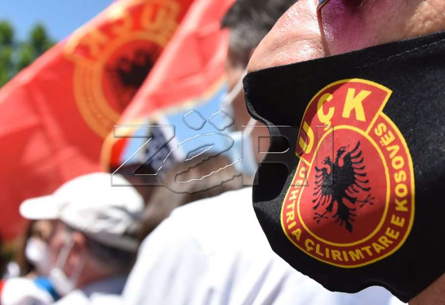Deputeti i AAK-së e quan skandal arrestimin e ish-ushtarit të UÇK-së në Shqipëri