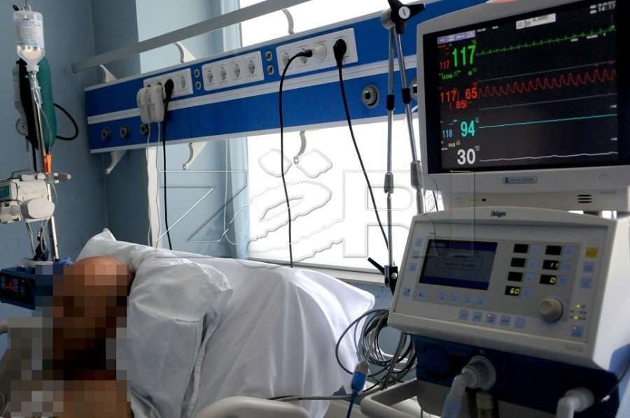 217 pacientë me COVID-19 po trajtohen në QKUK dhe 231 në Spitale rajonale