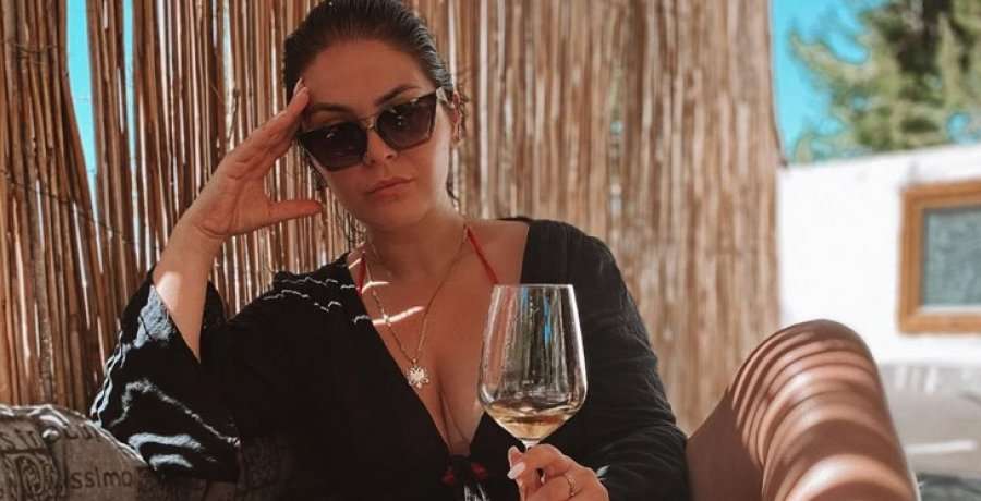 Fifi flet rreth një bashkëpunimi të ri me PINT-at