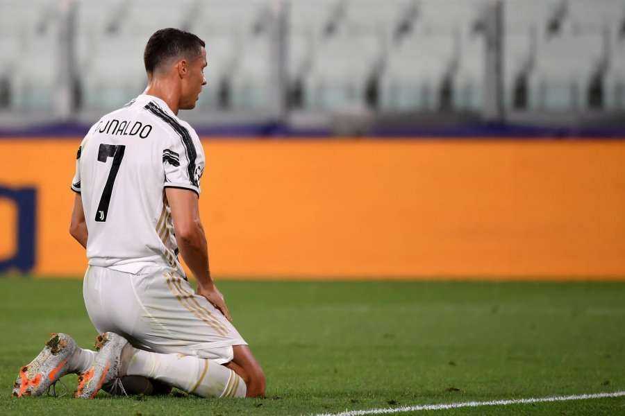 Dramë në Juventus pas eliminimit nga Liga e Kampionëve, CR7 e largon fanellën dhe ikë i zemëruar nga fusha