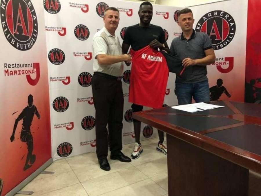 Arbëria e Dobrajës përforcon mbrojtjen me futbollistin nga Franca