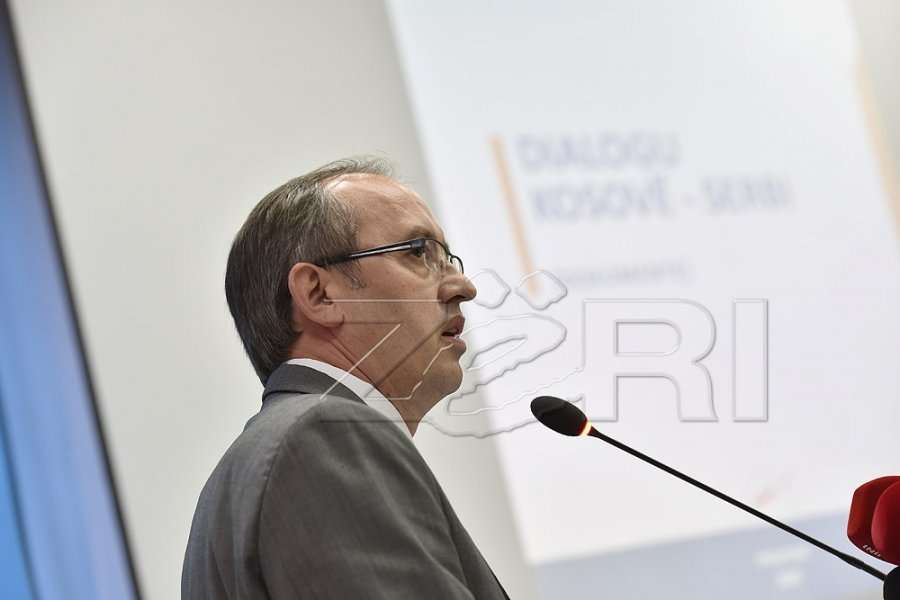 T: Hoti: Çmimet e institucioneve të licencuara për testime të COVID-19 do të monitorohen